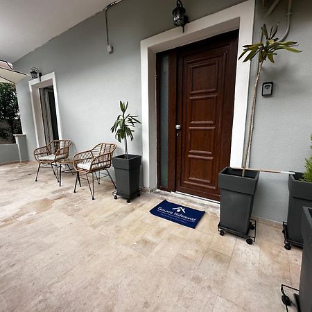 Gouvia Hideaway Apartment Bagian luar foto