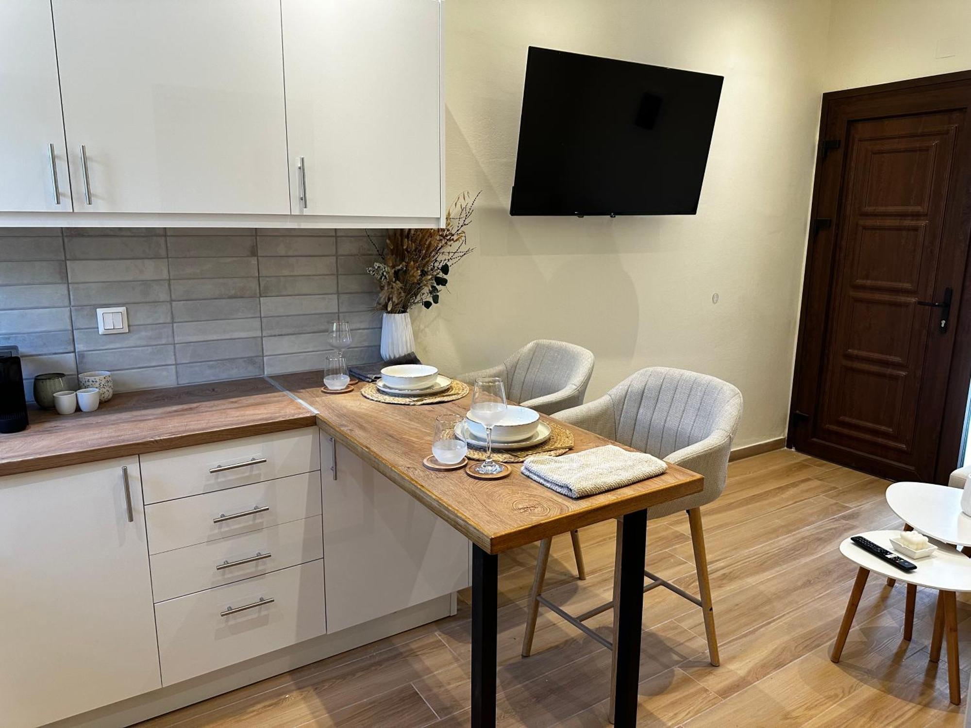 Gouvia Hideaway Apartment Bagian luar foto