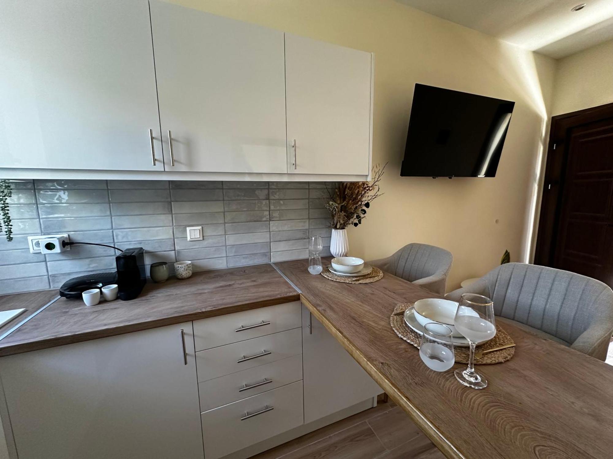 Gouvia Hideaway Apartment Bagian luar foto