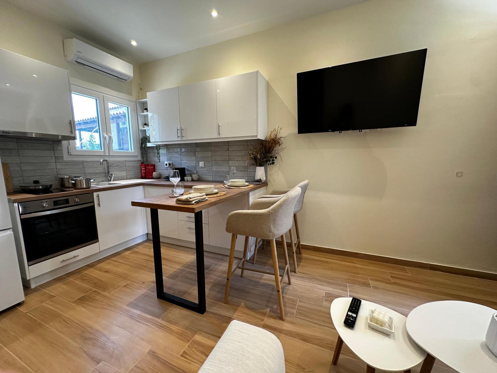 Gouvia Hideaway Apartment Bagian luar foto